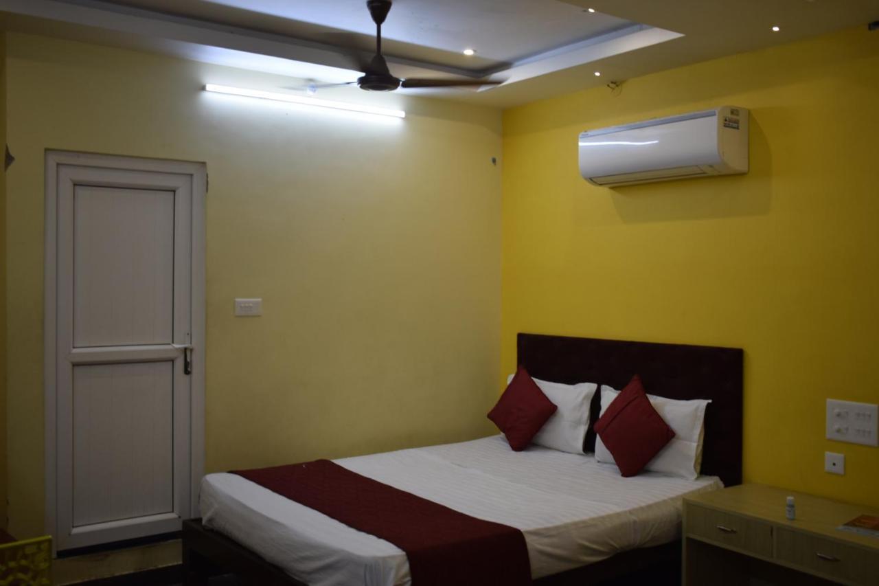 Wind Chimes Hotel Kuilapalayam Luaran gambar